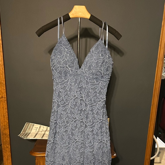 Sparkly blue formal dress | Size: M - Picture 3 of 10